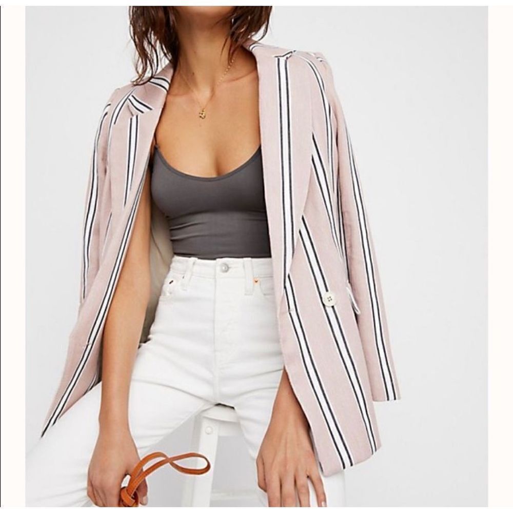 Free People Uptown Girl Blazer sz small soft pink combo